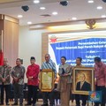 Menkop Era Soeharto Dapat Gelar Ini dari Peternak Sapi Perah