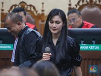 Sandra Dewi Akui Transfer Rp10 M ke Smelter, Sebut Ada Utang-Piutang