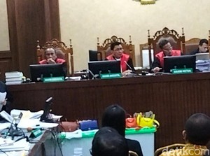 Jaksa Tampilkan 10 Tas Mewah Sandra Dewi di Sidang Kasus Korupsi Timah