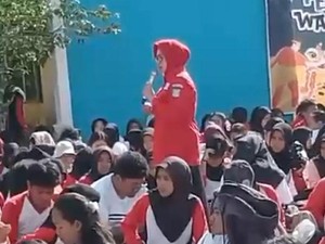 Video Viral Dugaan Istri Cagub Kalbar Kampanye di Sekolah