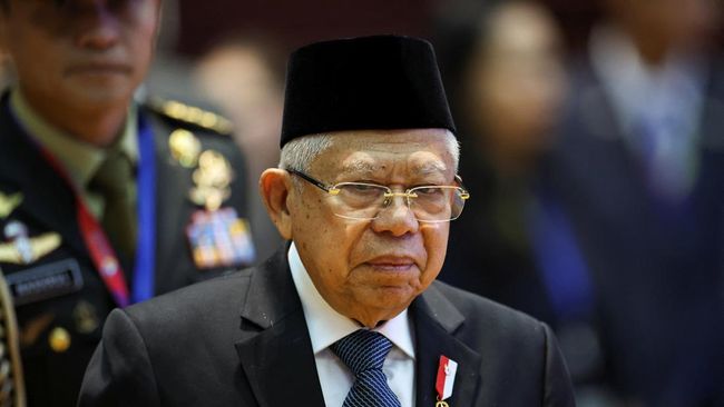 KH Ma'ruf Amin Bicara Wacana Pengaturan Zakat Seperti Pajak