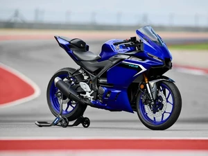 Yamaha Kenalkan R3 Terbaru, Tampang Kembaran R25 Ini Lebih Agresif