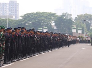 1.758 Personel Gabungan Kawal Demo di DPR-Patung Kuda