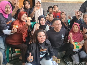 Dharma Pongrekun Kenalkan Kartu Jakartaku Aman Saat Blusukan, Apa Itu?