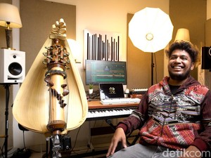 Pesona Sasando, Buat Ganzerlana Berpaling dari Gitar