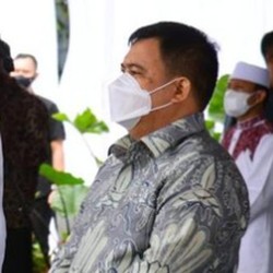 Kisah Haji Isam, dari Tukang Ojek Jadi Pengusaha Berharta Triliunan