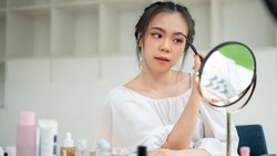 Video: Tutorial Alis On Point Tanpa Ribet, Cuma Pakai 2 Produk!