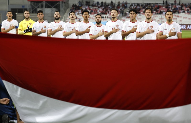 Skuad Timnas Indonesia pertandingan Putaran Ketiga , babak kualifikasi Piala Dunia Bahrain vs Indonesia di Stadion Nasional Bahrain, Riffa, Kamis, 10/10. REUTERS/Hamad I Mohammed