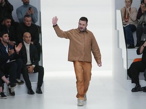 Dinamika Fashion Dunia, Giliran Kim Jones Mundur dari Fendi