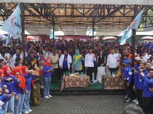 Relawan Buruh Deklarasi Dukung Airin-Ade di Pilkada Banten