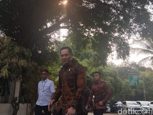 Video: AHY, Maruarar hingga Fadli Zon Temui Prabowo di Kertanegara