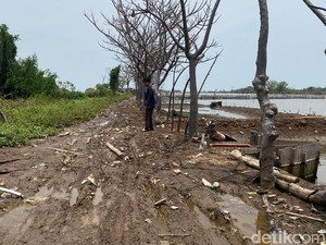 Warga Sambat Jalan Rusak gegara Rob Bikin Monumen Ketenangan Jiwa Kini Sepi