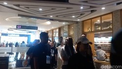 Al, El dan Dul Manggung Bareng, Para Kekasih Kompak Nemenin