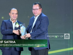 Rektor IPB Prominent Figure in Food Sustainability Through Research