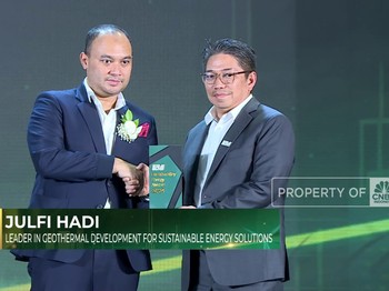 Dirut PGE Raih Leader in Geothermal Development for Sustainable Energy