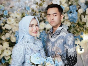Viral Gadis Ciamis Dilamar Tetangga Romantis Depan Rumah