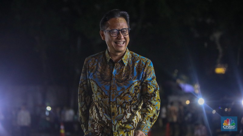 Presiden terpilih periode 2024-2029 sekaligus Menteri Pertahanan, Prabowo Subianto di kediamannya Jalan Kertanegara No. 04, Jakarta, Senin (14/10/2024). (CNBC Indonesia/Faisal Rahman) Presiden terpilih periode 2024-2029 sekaligus Menteri Pertahanan, Prabowo Subianto di kediamannya Jalan Kertanegara No. 04, Jakarta, Senin (14/10/2024). (CNBC Indonesia/Faisal Rahman)