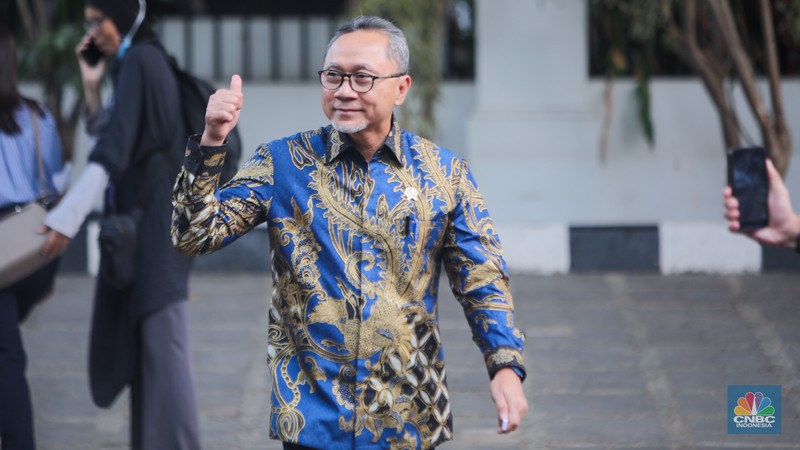 Presiden terpilih periode 2024-2029 sekaligus Menteri Pertahanan, Prabowo Subianto di kediamannya Jalan Kertanegara No. 04, Jakarta, Senin (14/10/2024). (CNBC Indonesia/Faisal Rahman) Presiden terpilih periode 2024-2029 sekaligus Menteri Pertahanan, Prabowo Subianto di kediamannya Jalan Kertanegara No. 04, Jakarta, Senin (14/10/2024). (CNBC Indonesia/Faisal Rahman)