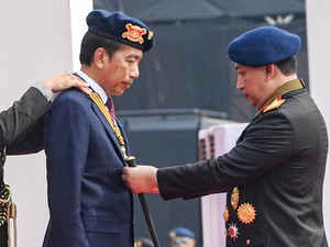 Video Kata Kapolri soal Jokowi Terima Medali Loka Praja Samrakshana: Bentuk Penghormatan