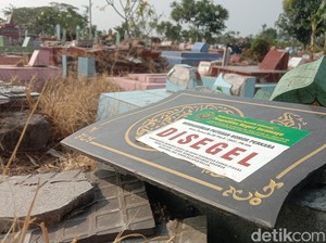 Video: Kasus Puluhan Makam di Indramayu Disegel, Pelaku Dilaporkan ke Polisi