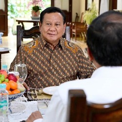 Hanya Prabowo & Sufmi Dasco di Pertemuan dengan Calon Menteri