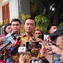 Mensesneg Buka Suara Soal Mobil Dinas Diganti Maung, Produksi Cukup?