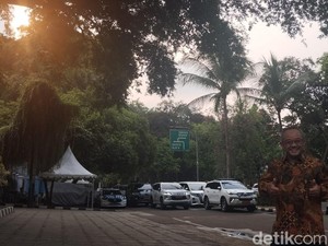 Salam 2 Jempol, Abdul Muti Ikut Temui Prabowo Bareng Calon Menteri