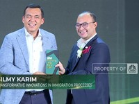 Silmy Karim Raih Transformative Innovations in Immigration Processes