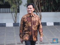 Yusril Buka Suara Soal Kasus Pemulangan Reynhard Sinaga & Hambali