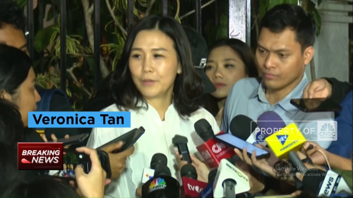 Video: 12 Wajah Baru Calon Menteri Yang Dipanggil Prabowo