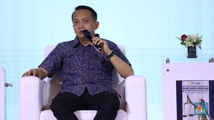 Deputi Investasi & Tambang Kementerian Maritim & Investasi RI, Septian Hario Seto dalam acara Bincang Hukum Bersama Kejaksaan di Kempinski Bali Room, Jakarta, Selasa (15/10/2024). (CNBC Indonesia/Tri Susilo)