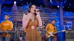 Lirik Lagu Ciinan Bana, Dinyanyikan oleh Difarina Indra Adella
