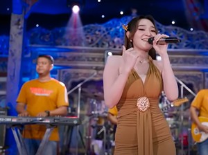 Lirik dan Arti Lagu Ciinan Bana, Trending Dinyanyikan Difarina Adella