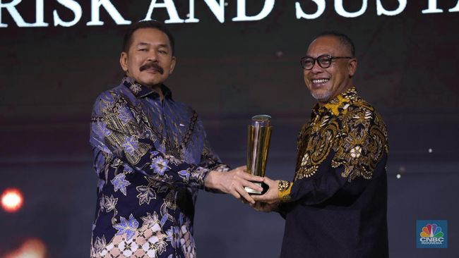 Mantap! MIND ID Berhasil Raih Penghargaan di GCG Awards 2024