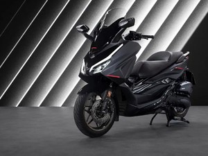 Honda Forza 125 Baru Meluncur, Jangan Kaget Lihat Harganya