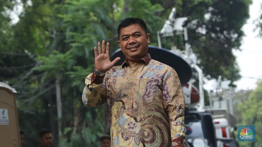 Kepala Staf Kepresidenan Bidang Informasi dan Komunikasi Politik, Juri Ardiantoro. (CNBC Indonesia/Faisal Rahman)