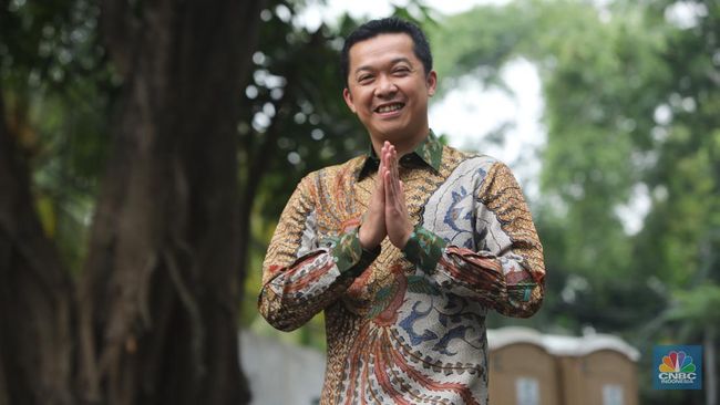 Taufik Hidayat Jadi Komisaris, Ini Susunan Direksi dan Komisaris PLN EPI