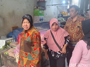 Usai Blusukan ke Pasar Risma Terima Dukungan dari Eks Kades di Bondowoso