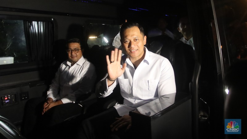 Pembekalan Calon Menteri Kabinet Prabowo-Gibran. (Instagram/Yusril Ihza Mahendra) Pembekalan Calon Menteri Kabinet Prabowo-Gibran. (Instagram/Yusril Ihza Mahendra)