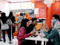 Bisnis Makanan Cepat Saji Makin Gurih, Terbaru Ada Ayam 'Saudi'