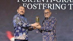 Video: Dukung Transparansi, BNI Raih Penghargaan Ini