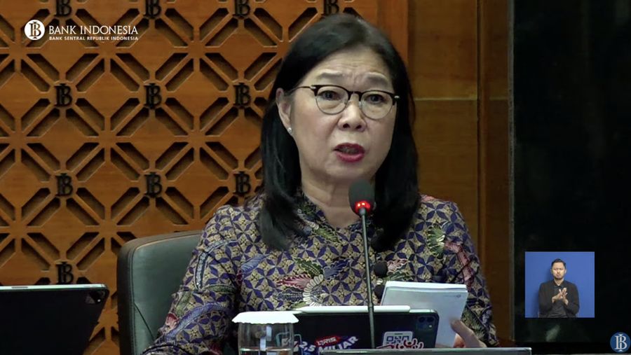 Filianingsih Hendarta Deputi Gubernur dalam acara pengumuman hasil rapat dewan Gubernur, Oktober 2024 dengan cakupan tahunan. (Tangkapan layar Youtube Bank Indonesia)