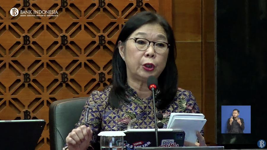 Filianingsih Hendarta Deputi Gubernur dalam acara pengumuman hasil rapat dewan Gubernur, Oktober 2024 dengan cakupan tahunan. (Tangkapan layar Youtube Bank Indonesia)