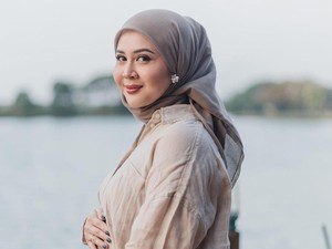 Kesha Ratuliu Alami Flek, Mengira Keguguran hingga Setop Menyusui Anak Kedua