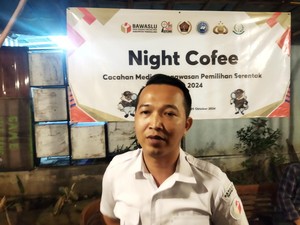 Bawaslu: Pria Viral Bagikan Duit di Pandeglang Tak Lakukan Politik Uang
