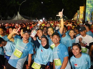 Segarnya Kualitas Le Minerale Bantu Pelari Indorunners Finish Full Maraton
