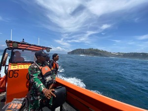 Turis India Hilang Ditelan Ombak di Angels Billabong Nusa Penida