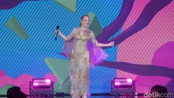 Bunga Citra Lestari Masih Memukau di Pengujung detikcom Awards 2024