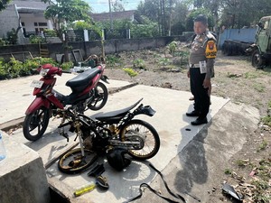Satria FU Hendak Dipakai Balapan Tabrak Revo di Blitar, 2 Orang Tewas