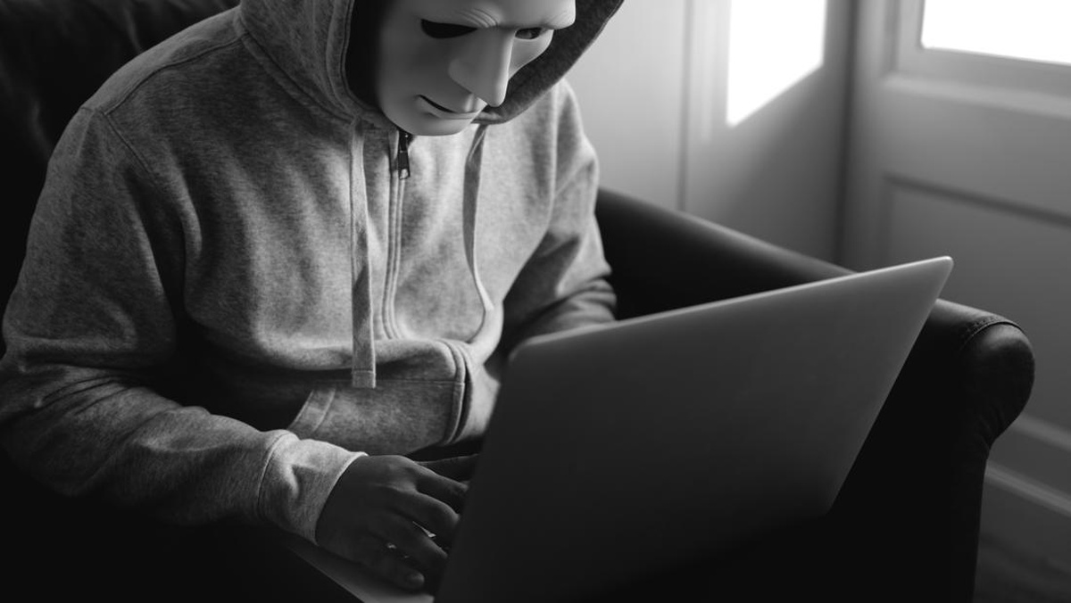 Sindikat Penipu Online Sality Tumbang Usai 2 Dekade Beroperasi